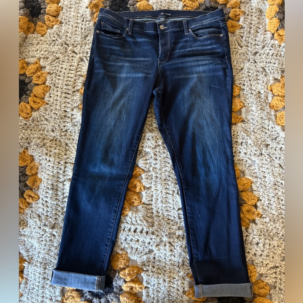 New York & Company Navy Skinny Jeans - Picture 1 of 3